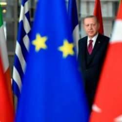 Financial Times'tan dikkat çeken Türkiye analizi! Güvenliğimiz artık ellerinde