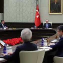 Kabine'de Devlet Bahçeli sürprizi! Anlamlı jest!