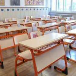 Okullarda yeni yasak y&uuml;r&uuml;rl&uuml;ğe giriyor! Kurallara uymayanlara ağır ceza geliyor