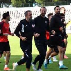 Süper Lig'in eski ekibi, 2. Lig için nefesini tuttu
