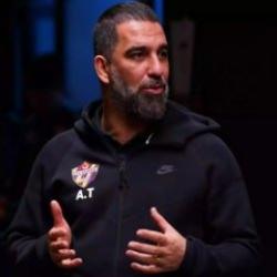 Arda Turan'ın yerine iki aday var! Eski Galatasaraylı geliyor...