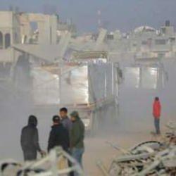 Aşırı sağcı İsraillilerden çirkin eylem! Yardım tırlarını engellemeye çalıştılar