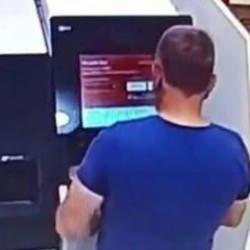 ATM'deki dalgınlığı pahalıya mal oldu