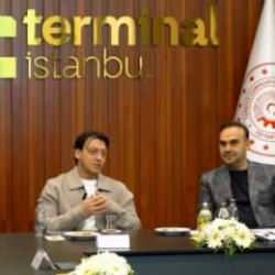 Bakan Kacır ve Mesut Özil, 19 Mayıs'ta spor teknolojileri girişimcileriyle buluştu