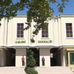 Bakanlık, sosyal medyada &uuml;retilen 'vali' iddialarını yalanladı