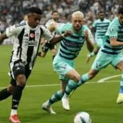 Dolmabahçe'de hazin son! Kartal 90+1'de yıkıldı