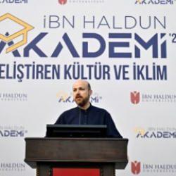 Erdoğan: Geleceğin parlak fikir insanlarını yetiştirebilen bir kurum olmayı hedefliyoruz