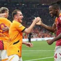 Galatasaray'dan sürpriz karar! Kerem ve Batshuayi de çağırıldı