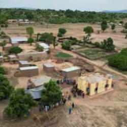 İHH Mali’de 2 cami ve 1 su kuyusu açtı