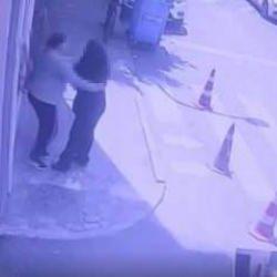 İstanbul'da lise tuvaletinde dehşet