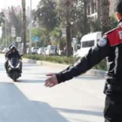 Kask takmayan 475 bin motosiklet sürücüsüne işlem yapıldı