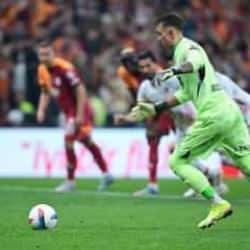 Kayserispor'un kalecisinden Muslera açıklaması! 'Penaltıyı atarsan...'