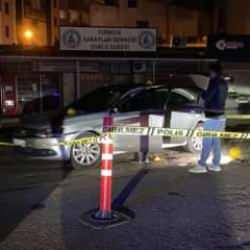 Otoparkta feci ölüm! Yere düştü, üzerinden araç geçince hayatını kaybetti!