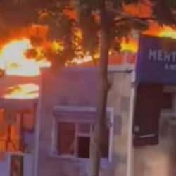 Silivri'de kafe alev alev yandı
