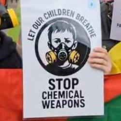 Sudan'da devam eden i&ccedil; savaşta kimyasal silah kullanımı Londra&rsquo;da protesto edildi