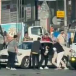 Bağcılar’da trafikte yol verme kavgası 