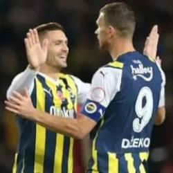 Fenerbahçe'de Tadic ve Dzeko'yla yollar ayrıldı