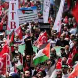 İstanbul'da "Her adım Gazze ve Kudüs için" yürüyüşü düzenlendi
