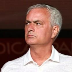Mourinho bizzat istedi! Fenerbahçe'de gözler iki eski efsanede