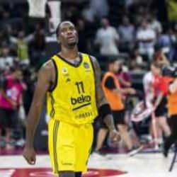 'Ölene kadar uçsa yine bitiremez': Fenerbahçeli oyuncuya 'miraslık' ödül