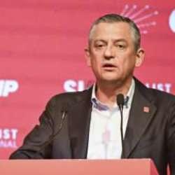 Özgür Özel'den İngiltere'ye 'bizi bırakmayın' çağrısı: Menfaatiniz Erdoğan'da değil bizde!