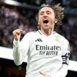 39'luk Modric için sürpriz atak! Dev takım listesine aldı