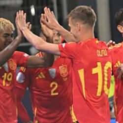 9 gollü çılgın düello! İspanya, finale yükseldi