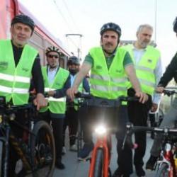Başkan Altay, Konya'da bisikletseverlerle pedal çevirdi