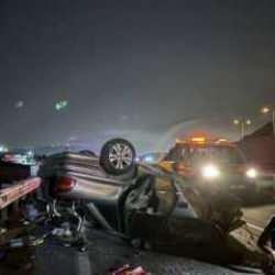 Düğün yolunda feci kaza: Anne ve baba öldü, 1'i bebek 2 yaralı