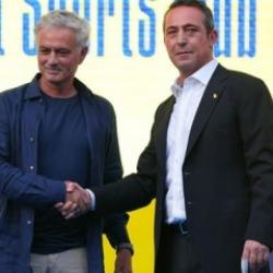Fenerbahçe'de sıcak saatler! Mourinho'nun geleceği belli oluyor
