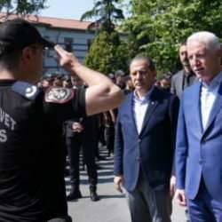 İstanbul Valisi Gül'den Çevik Kuvvet'e bayram ziyareti