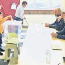 Konya'da garip seçim! Kendine oy vermeyi unuttu! Oylar eşit çıktı