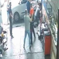 Küçükçekmece’de iş yerindeki kavga kamerada