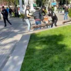 Lise öğrencileri arasında bıçaklı saldırı! Bir kişi hayatını kaybetti