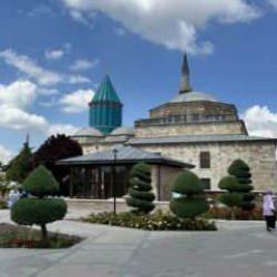 Mevlana Müzesi yılın ilk dört ayında 900 bini aşkın ziyaretçi ağırladı
