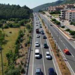 Muğla’ya Kurban Bayramı’nda yerli turist akını: Yollarda uzun kuyruklar oluştu