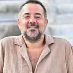 Tam 30 kilo birden vermişti! Ata Demirer'in son hali g&ouml;renleri hayrete d&uuml;ş&uuml;rd&uuml;