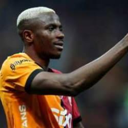 Victor Osimhen 30 milyon Euro'luk kontratı imzaladı: Yeni takımı belli oldu