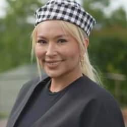 TV8 Yemekteyiz'de yarışan Giza Şiva aslında kimdir? Yaşı, memleketi ve mesleği!