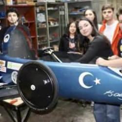 Karadeniz Teknik Üniversitesi öğrencileri 12 yılda 8 hidrojenli araç üretti