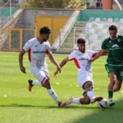 2. Lig'i finalde kaçıran Süper Lig efsanesi 'şampiyon' hocaya veda etti