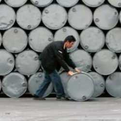 ABD petrol fiyatı tahminini revize etti