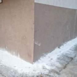 Bir ili tedirgin eden manzara! Mahalleyi bastılar: Dökülen kireç bile engel olamadı