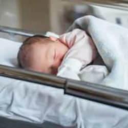 Doğum hızını artırmak için ekonomik teşvikler yeter mi?