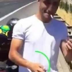 Etkileşim uğruna torpille kuru otları ateşe verdi!