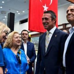 Fenerbahçe'de geleneksel bayramlaşma töreni gerçekleştirildi