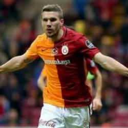 Haberler sonrası Podolski'den Sane ve Galatasaray paylaşımı