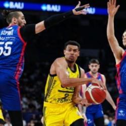 Hedef bir kupa daha: Fenerbahçe Beko finale yükseldi
