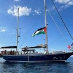 Madleen yelkenlisinde alıkonulan 12 aktivistin hala İsrail’e getirilmediği bildirildi