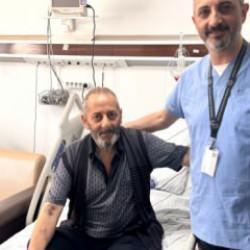 Nakil için okulunu donduran oğlunun ciğeriyle hayata tutunan baba çifte bayram yaşadı